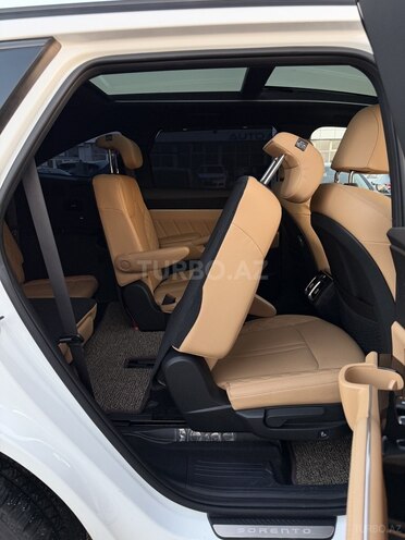 Kia Sorento 2023, 61,500 km - 1.6 l - Bakı