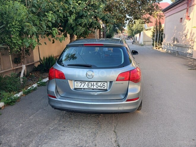 Opel Astra 2011, 338,000 km - 1.3 l - Bakı