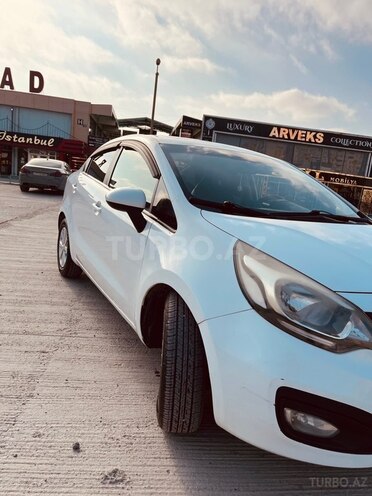 Kia Rio 2013, 196,000 km - 1.4 l - Bakı
