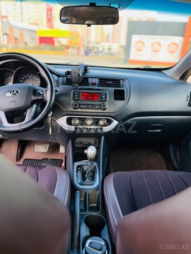 Kia Rio 2013, 196,000 km - 1.4 l - Bakı