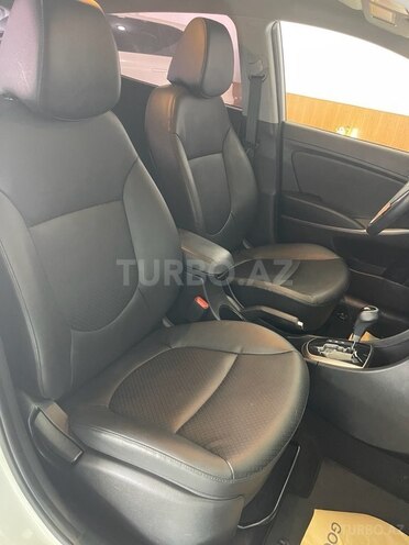Hyundai Accent 2018, 147,000 km - 1.6 л - Bakı