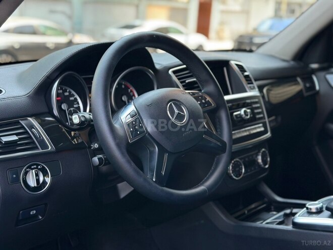 Mercedes GL 450 4MATIC 2015, 178,000 km - 3.0 l - Bakı