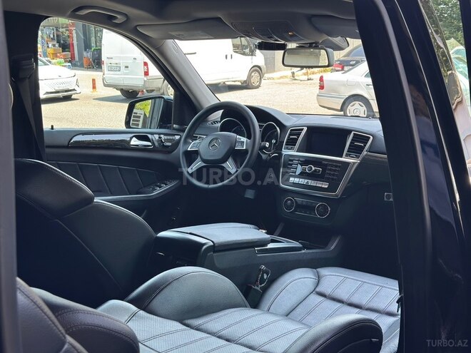 Mercedes GL 450 4MATIC 2015, 178,000 km - 3.0 l - Bakı