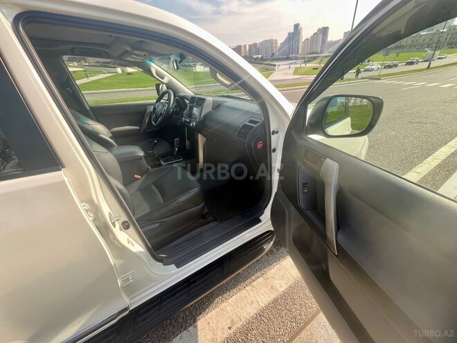 Toyota Land Cruiser Prado 2012, 182,000 km - 2.7 л - Bakı