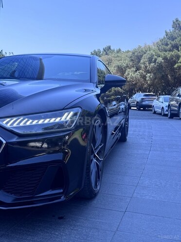 Audi A7 2018, 142,000 km - 3.0 л - Bakı
