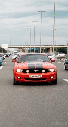Ford Mustang 2011, 124,000 km - 3.7 l - Bakı