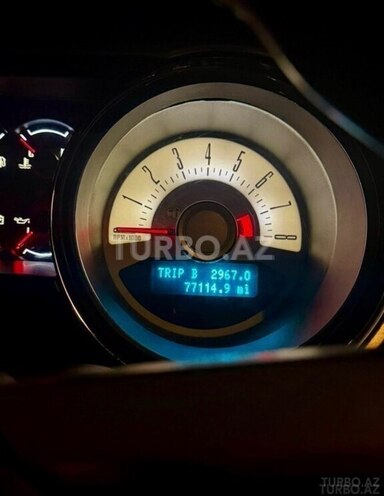 Ford Mustang 2011, 124,000 km - 3.7 l - Bakı