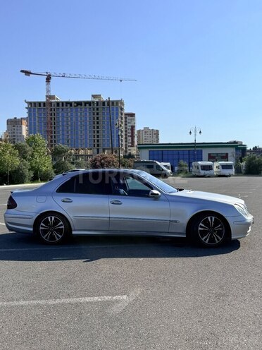Mercedes E 270 2002, 411,800 km - 2.7 л - Sumqayıt