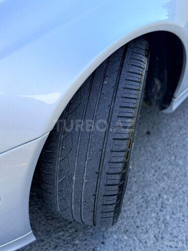 Mercedes E 270 2002, 411,800 km - 2.7 л - Sumqayıt