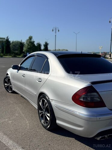 Mercedes E 270 2002, 411,800 km - 2.7 л - Sumqayıt