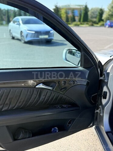 Mercedes E 270 2002, 411,800 km - 2.7 л - Sumqayıt