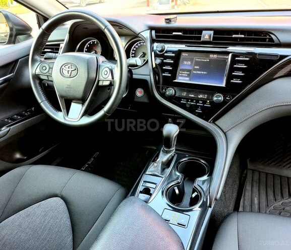 Toyota Camry 2020, 99,800 km - 2.5 l - Bakı