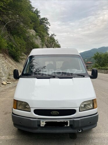 Ford Transit 1999, 421,856 km - 2.5 л - Quba