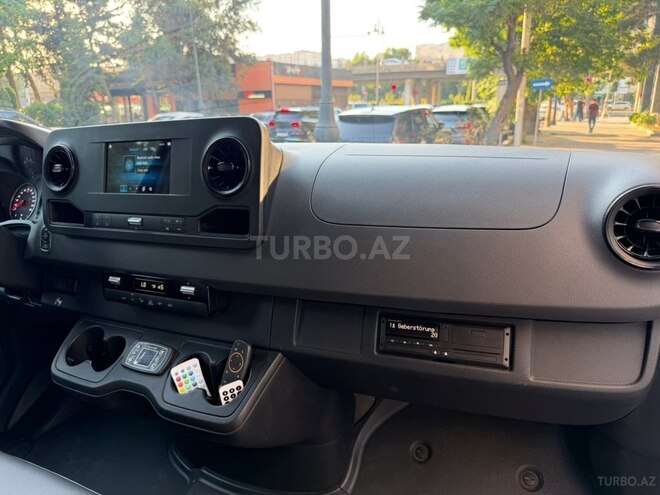 Mercedes Sprinter 516 2020, 36,000 km - 2.2 л - Bakı