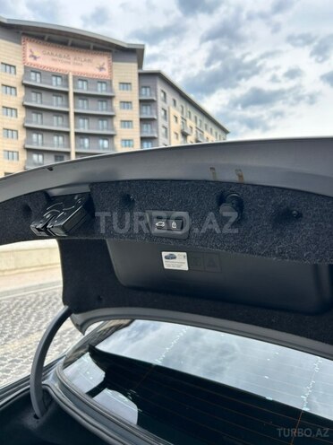 BMW 528 2014, 270,000 km - 2.0 l - Bakı
