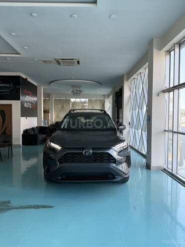 Toyota RAV4 2025, 3,900 km - 2.5 l - Bakı