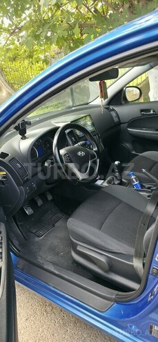 Hyundai i30 2009, 279,000 km - 1.6 л - Lənkəran