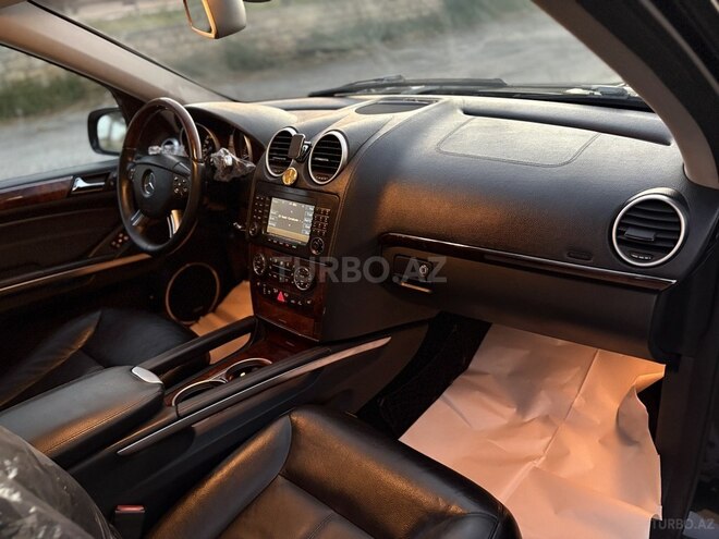 Mercedes  2008, 128,600 km - 5.5 л - Sumqayıt