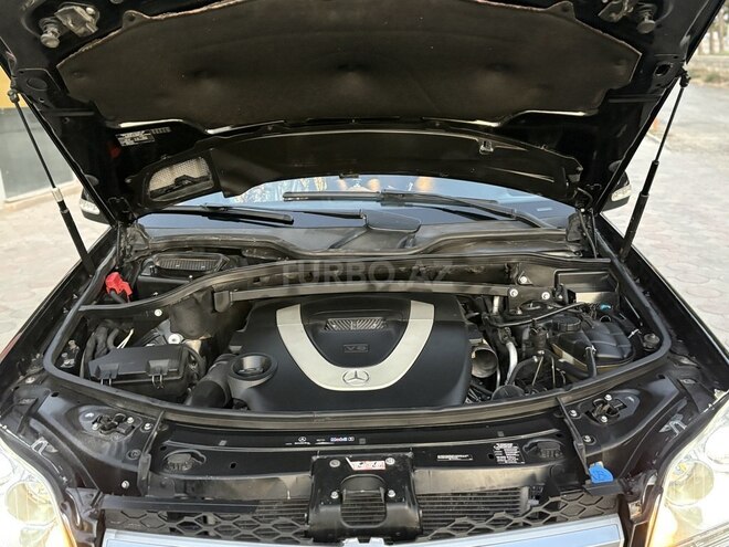 Mercedes  2008, 128,600 km - 5.5 л - Sumqayıt