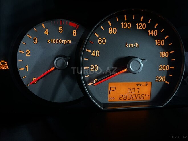 Kia Carens 2006, 286,000 km - 2.0 l - Bakı