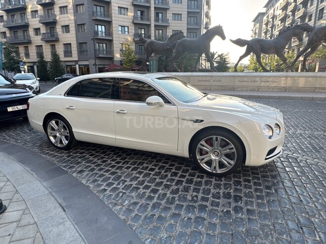 Bentley Flying Spur 2018, 8,971 km - 6.0 л - Bakı