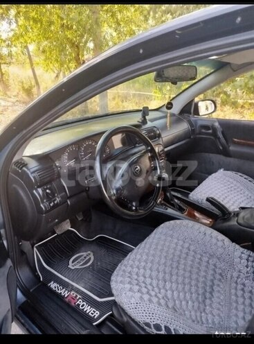 Opel Omega 1998, 381,000 km - 2.0 л - Şirvan