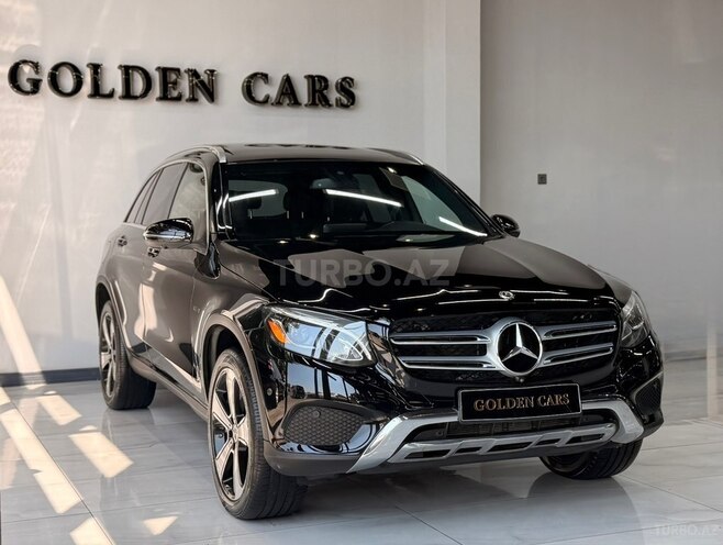 Mercedes  2019, 152,000 km - 2.0 л - Bakı