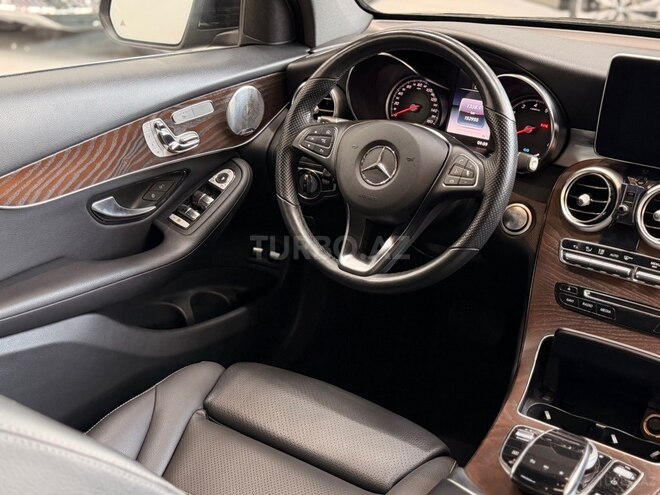 Mercedes  2019, 152,000 km - 2.0 л - Bakı