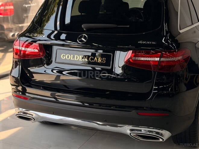 Mercedes  2019, 152,000 km - 2.0 л - Bakı
