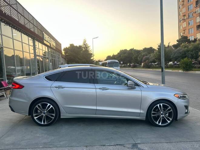 Ford Fusion (North America) 2018, 255,000 km - 2.0 л - Sumqayıt