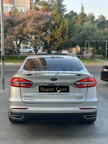 Ford Fusion (North America) 2018, 255,000 km - 2.0 л - Sumqayıt