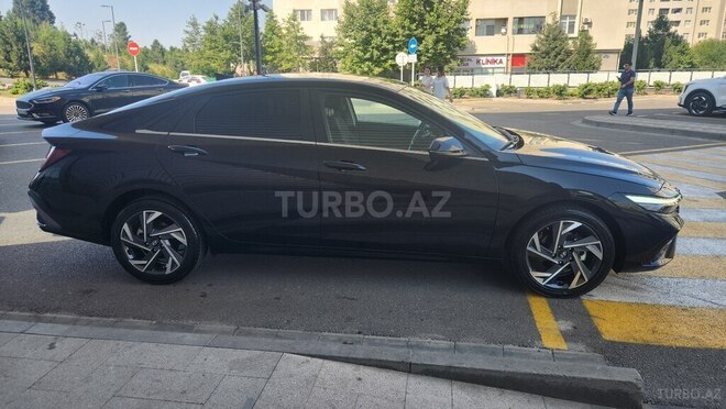Hyundai Elantra 2024, 21,500 km - 1.6 л - Bakı