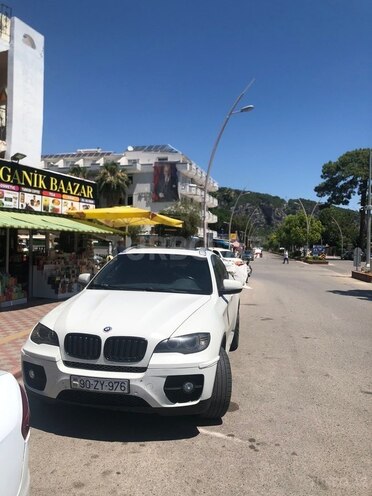 BMW X6 2008, 284,000 km - 3.0 л - Bakı