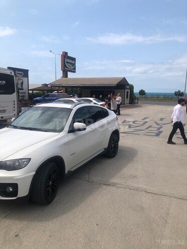 BMW X6 2008, 284,000 km - 3.0 л - Bakı