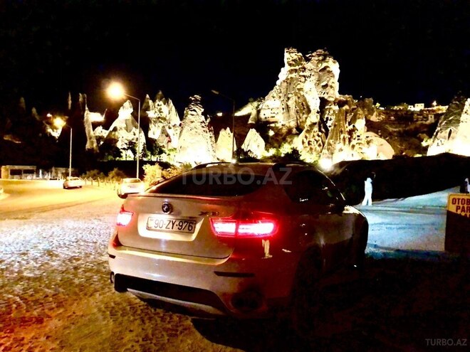 BMW X6 2008, 284,000 km - 3.0 л - Bakı