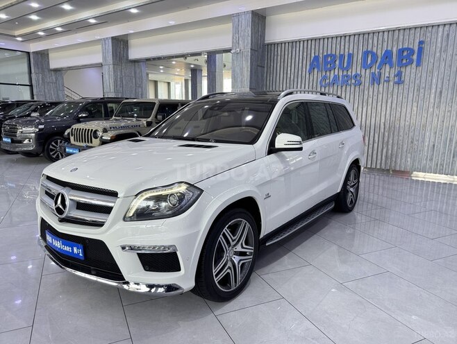 Mercedes GL 500 4MATIC 2013, 134,200 km - 4.7 l - Bakı