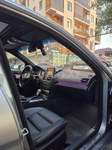 Mercedes C 300 2007, 285,500 km - 3.0 л - Bakı