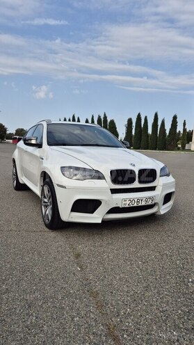 BMW X6 M 2010, 240,000 km - 4.4 l - Gəncə
