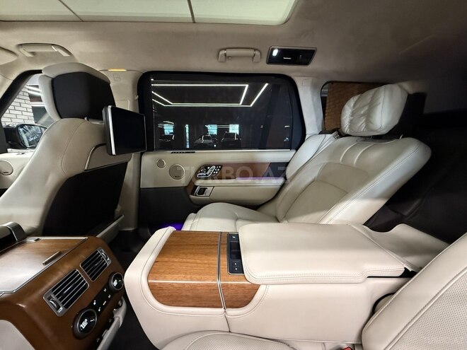 Land Rover Range Rover 2019, 140,000 km - 2.0 л - Bakı