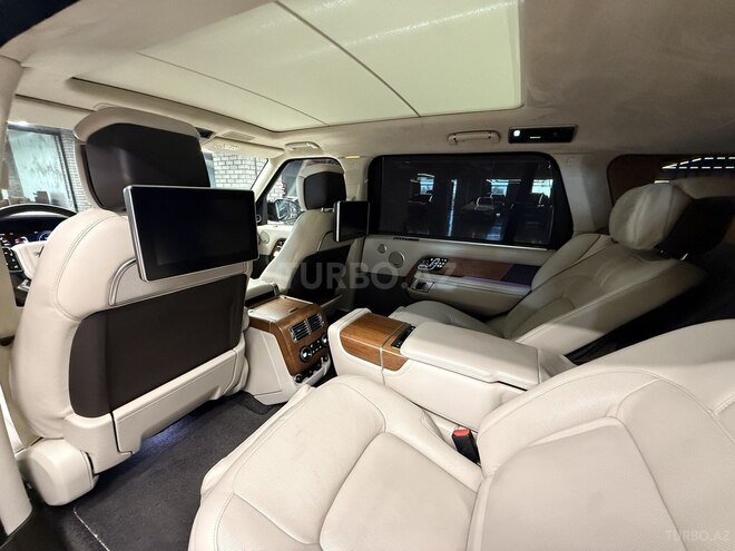Land Rover Range Rover 2019, 140,000 km - 2.0 л - Bakı