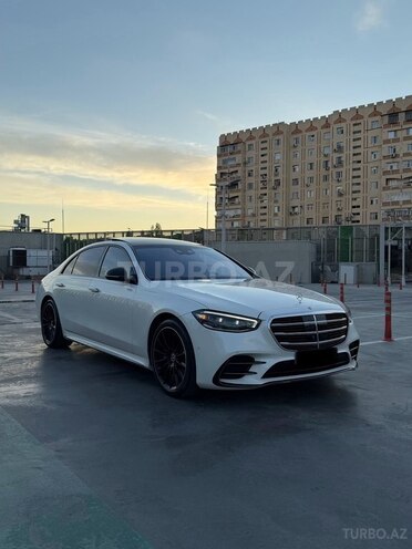 Mercedes S 500 4MATIC 2023, 27,000 km - 3.0 l - Bakı
