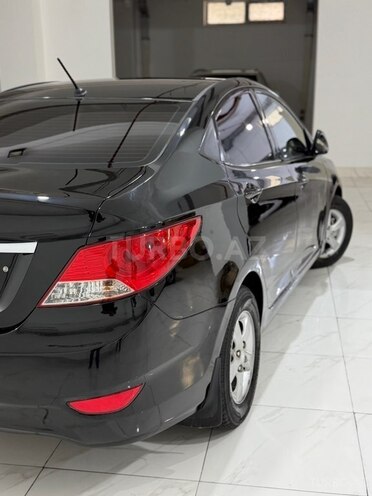 Hyundai Accent 2011, 212,000 km - 1.6 l - Sumqayıt