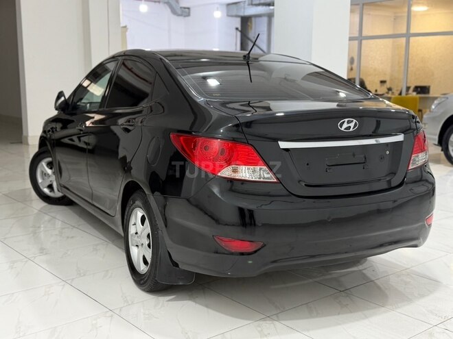 Hyundai Accent 2011, 212,000 km - 1.6 l - Sumqayıt