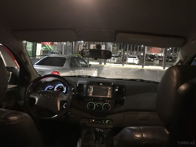 Toyota Fortuner 2013, 131,100 km - 2.7 l - Bakı