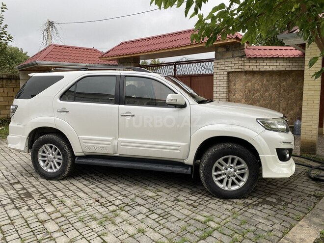 Toyota Fortuner 2013, 131,100 km - 2.7 l - Bakı