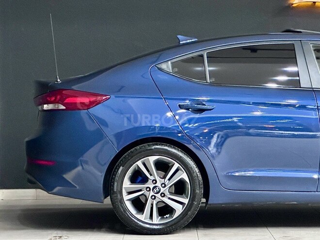 Hyundai Avante 2017, 185,000 km - 1.6 l - Bakı