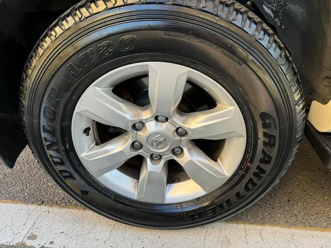 Toyota Land Cruiser Prado 2013, 169,000 km - 2.7 л - Bakı