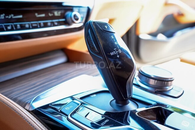 BMW 530 2019, 99,450 km - 2.0 л - Bakı