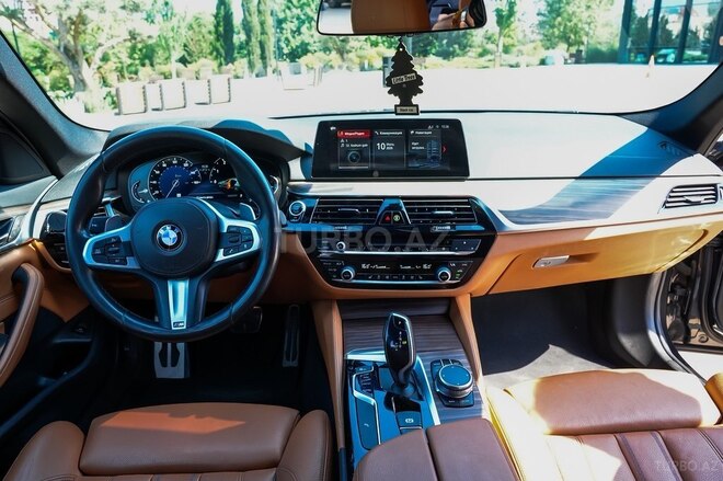 BMW 530 2019, 99,450 km - 2.0 л - Bakı