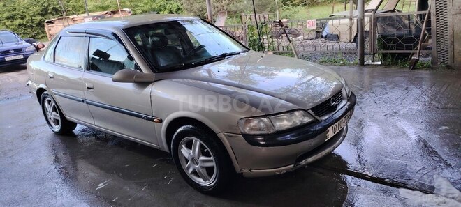 Opel Vectra 1996, 469,800 km - 1.8 l - Xaçmaz